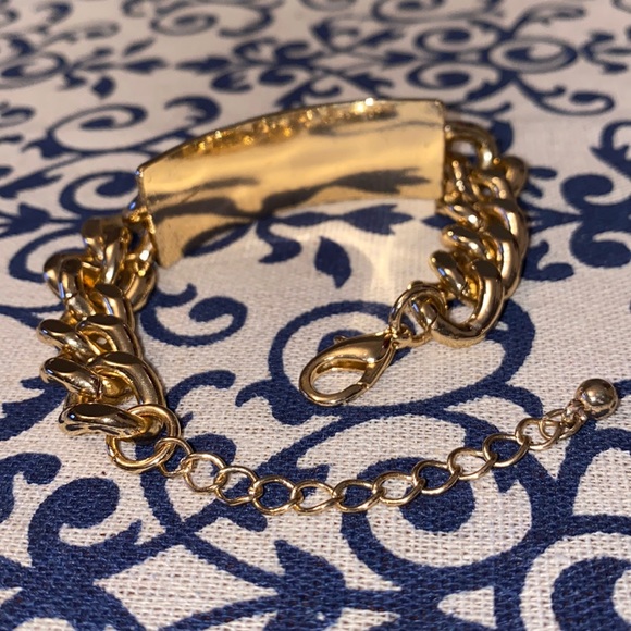 Fashion Jewelry Bracelet - Picture 3 of 6